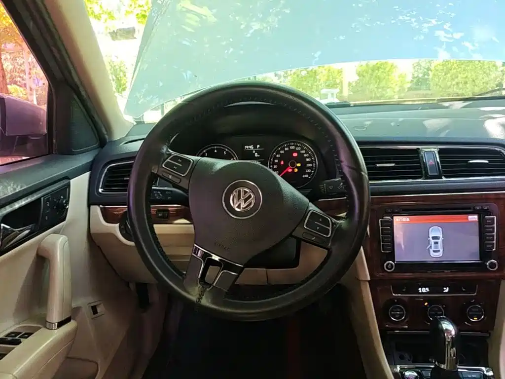 Volkswagen Lavida — миниатюра 11