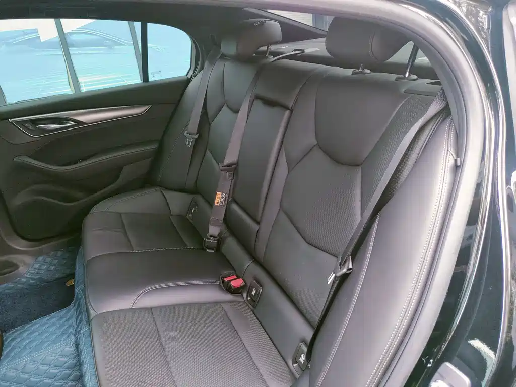 Cadillac CT5 — миниатюра 32