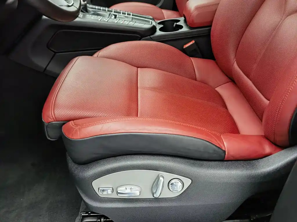 Porsche Macan — миниатюра 20