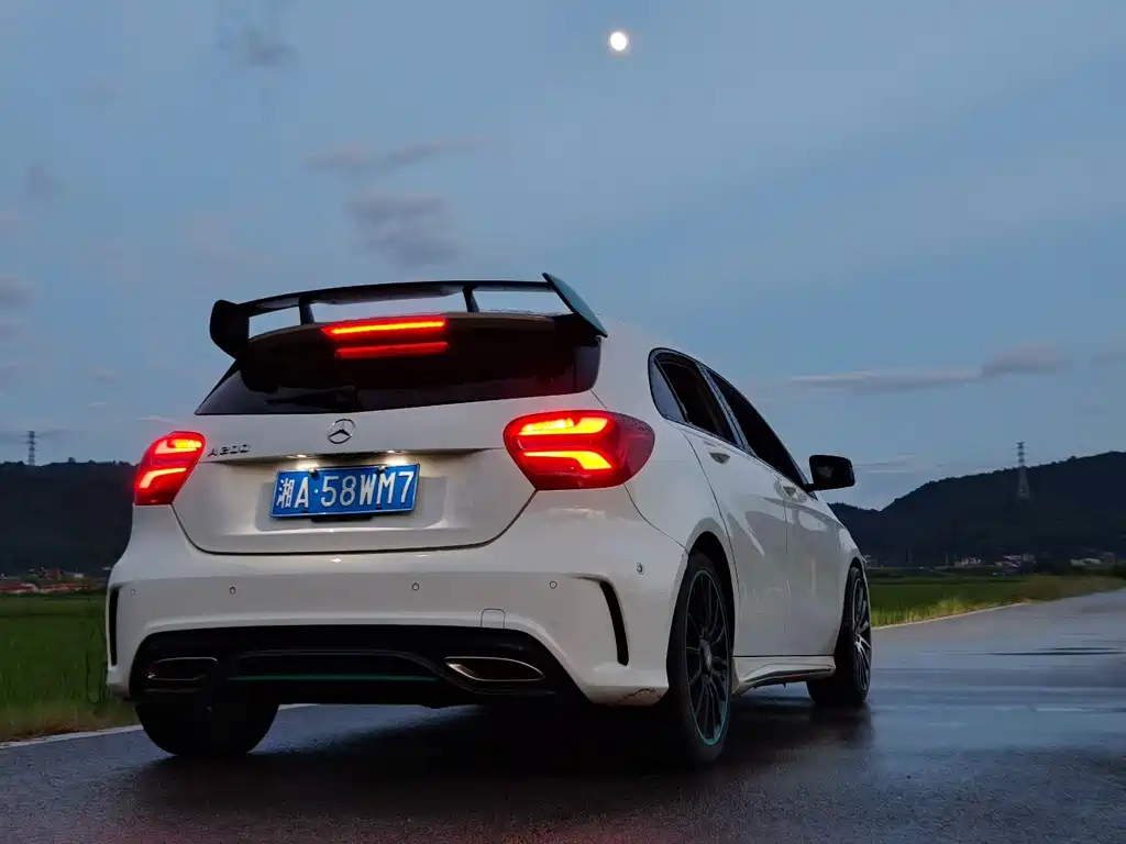 Mercedes-Benz A-Class (Import) — миниатюра 2