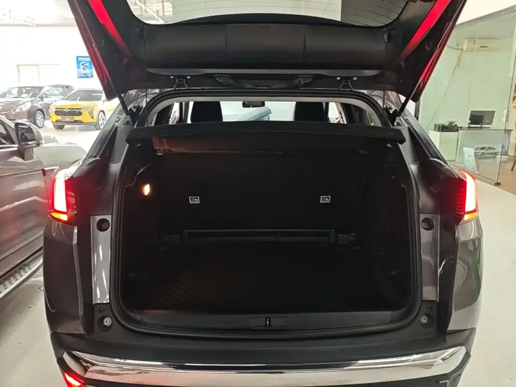 Peugeot 4008 — миниатюра 19