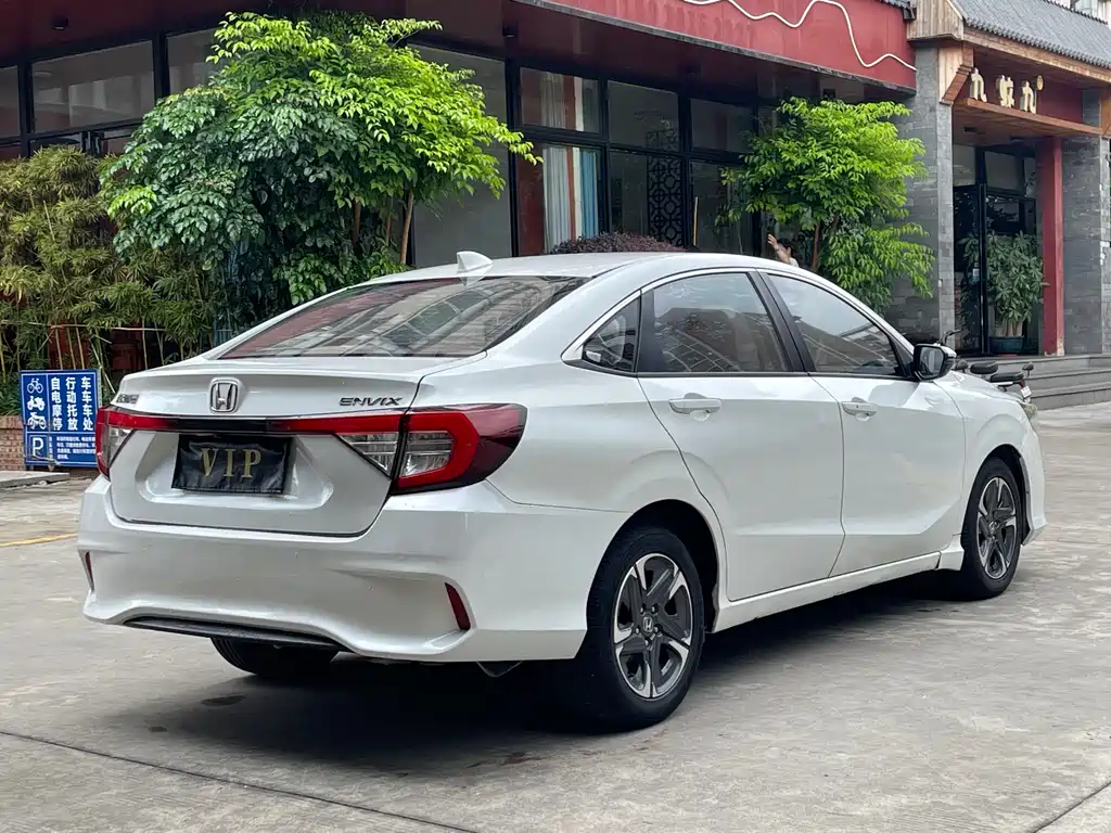 Honda Envix - фото 4