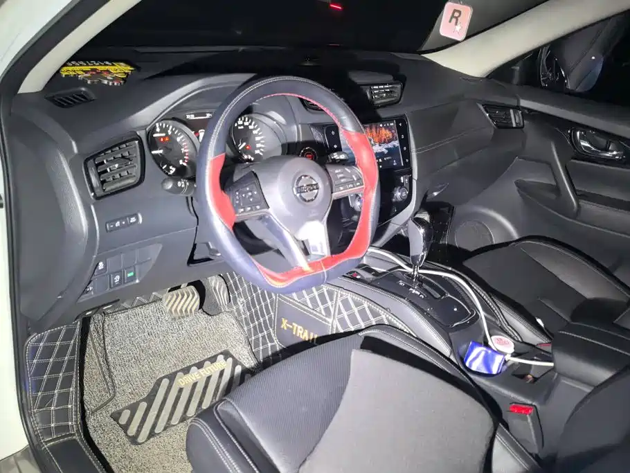 Nissan X-Trail — миниатюра 12