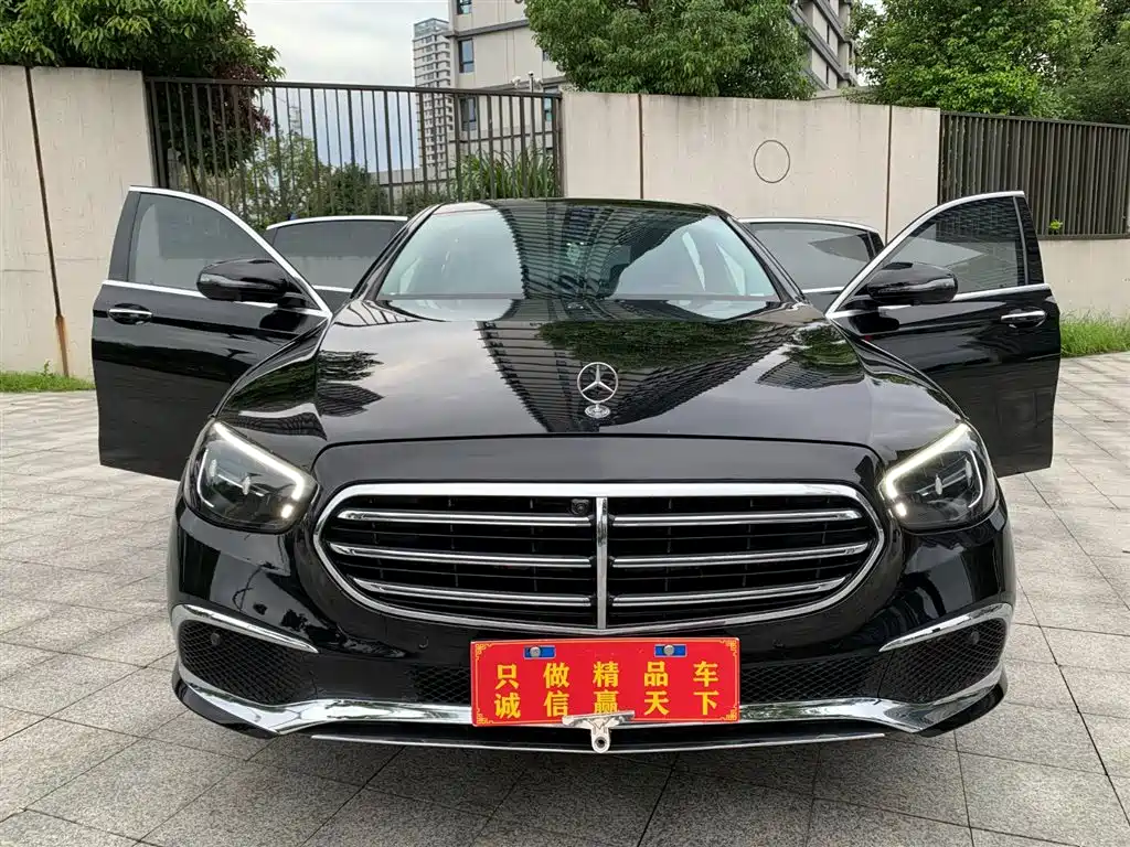 Mercedes-Benz E-Class E 2023 E 300 L Fashion