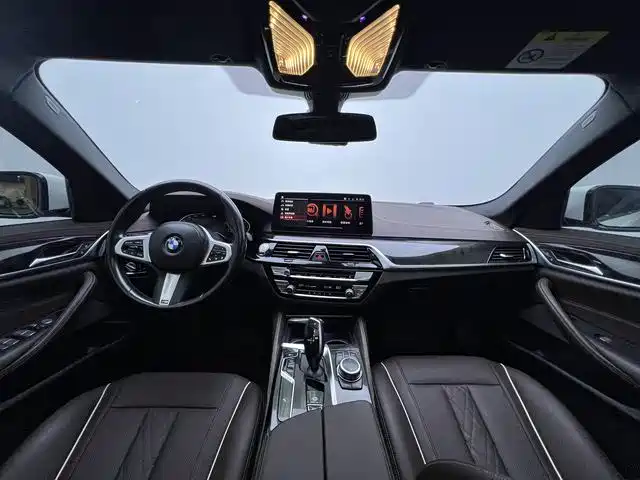 BMW 5 Series — миниатюра 16