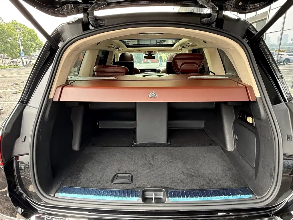 Mercedes-Benz GLS — миниатюра 14