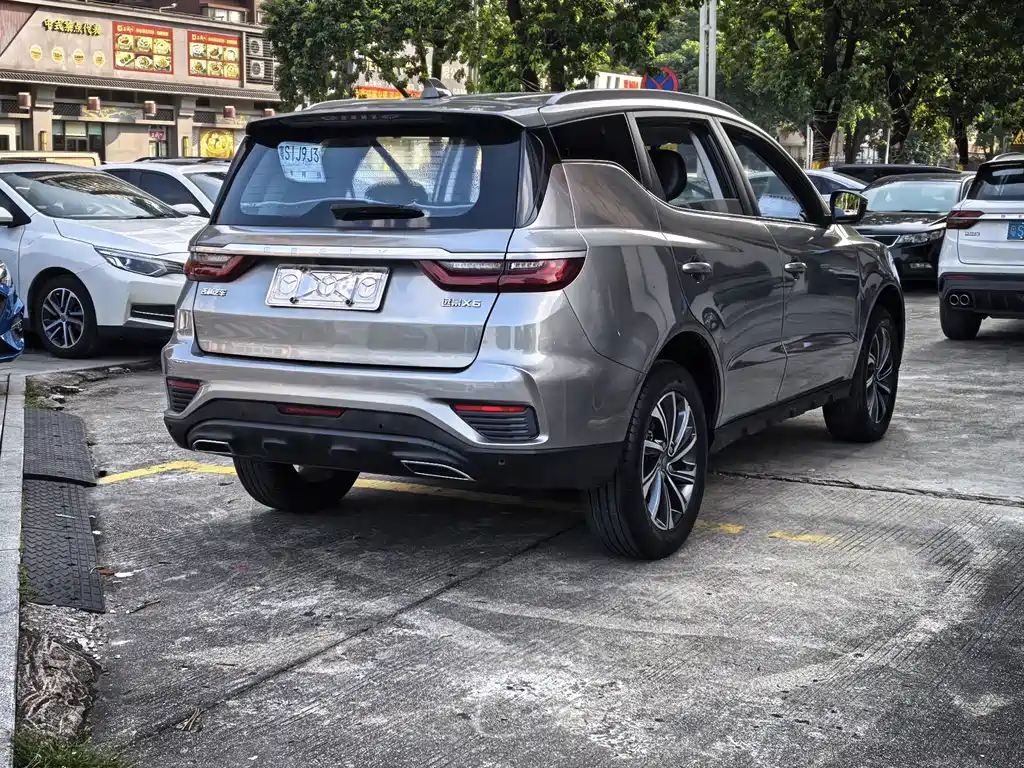 Geely Vision X6 — миниатюра 7