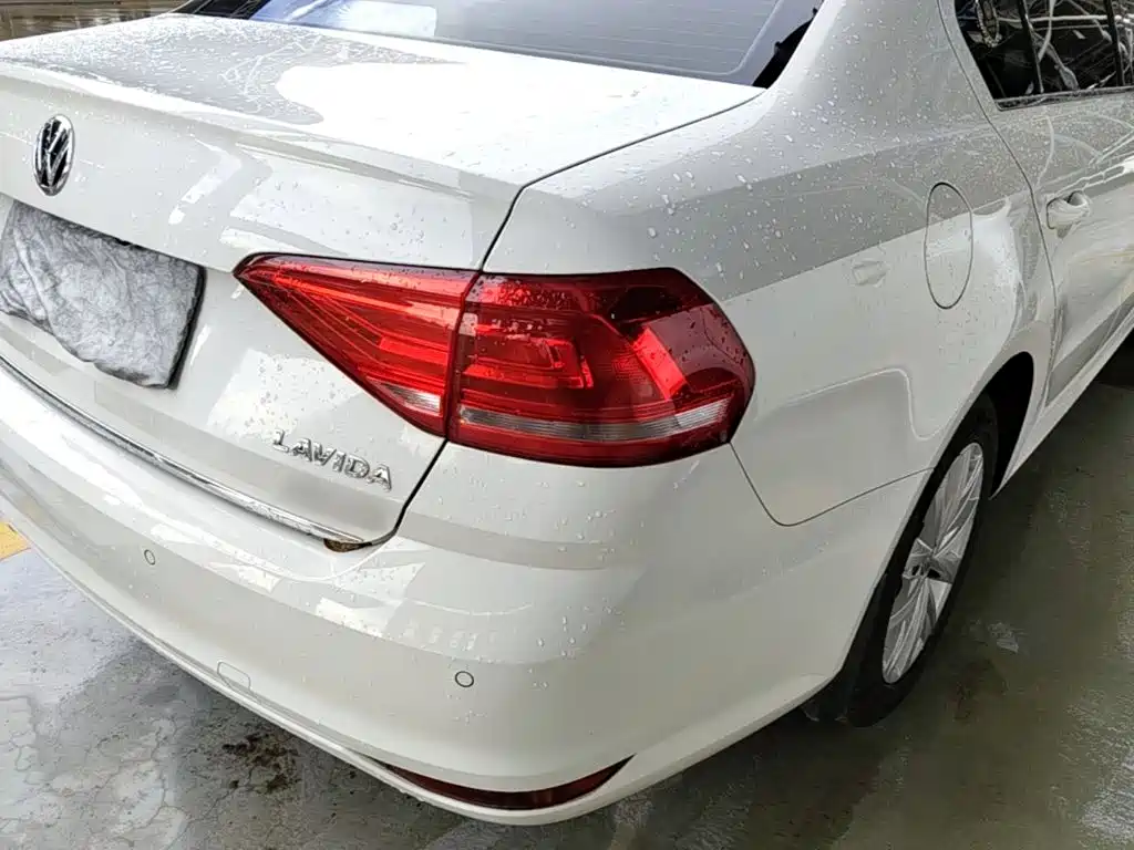 Volkswagen Lavida — миниатюра 8