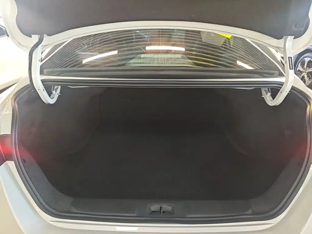 Nissan Sylphy — миниатюра 19