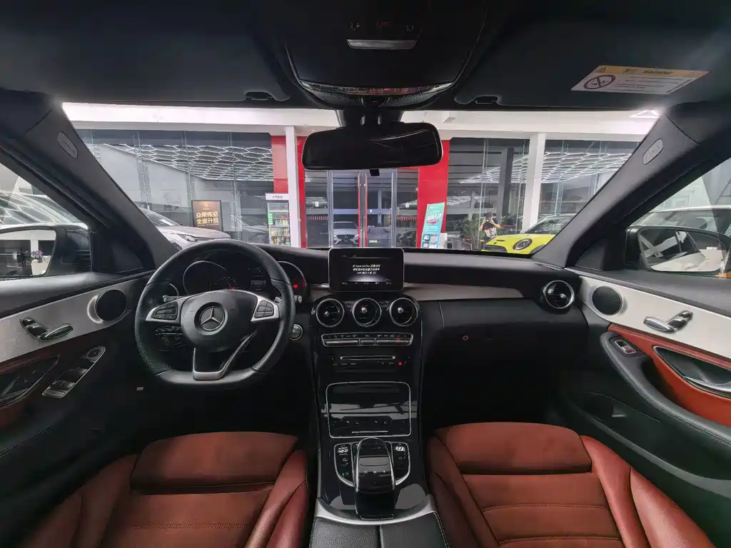 Mercedes-Benz C-Class — миниатюра 18