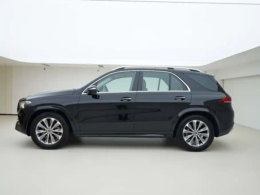 Mercedes-Benz GLE (Import) — миниатюра 2