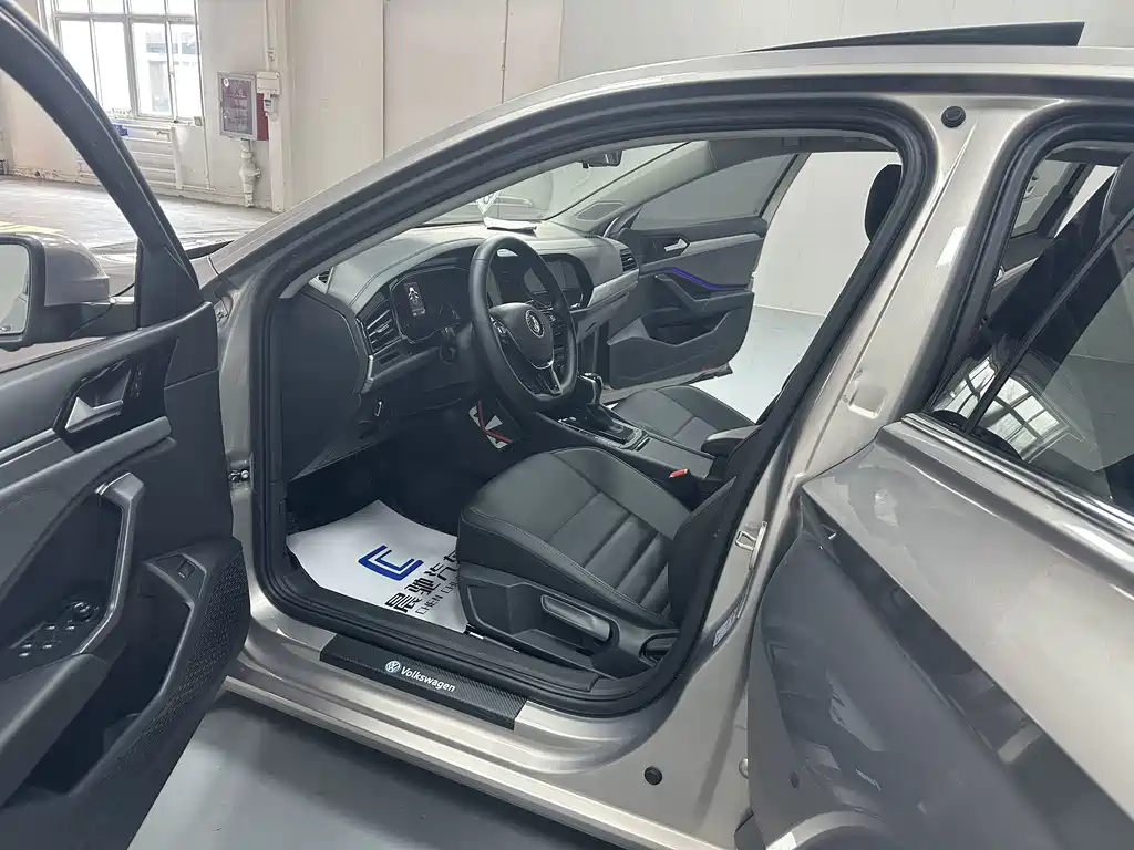 Volkswagen Sagitar — миниатюра 11