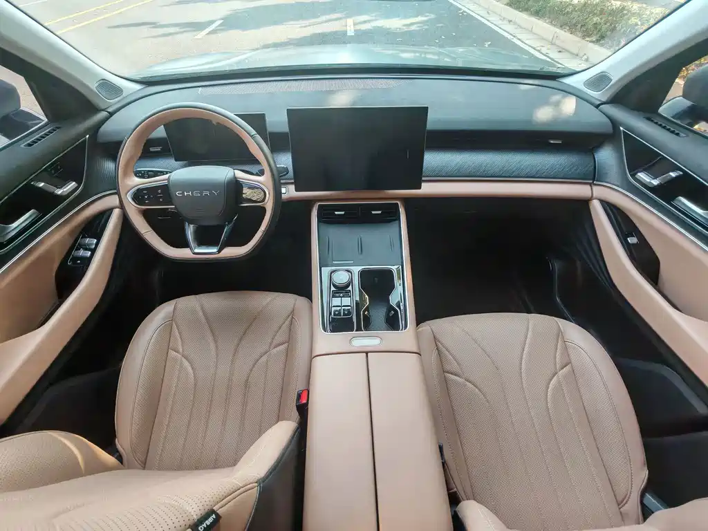 Chery Tiggo 8L — миниатюра 6