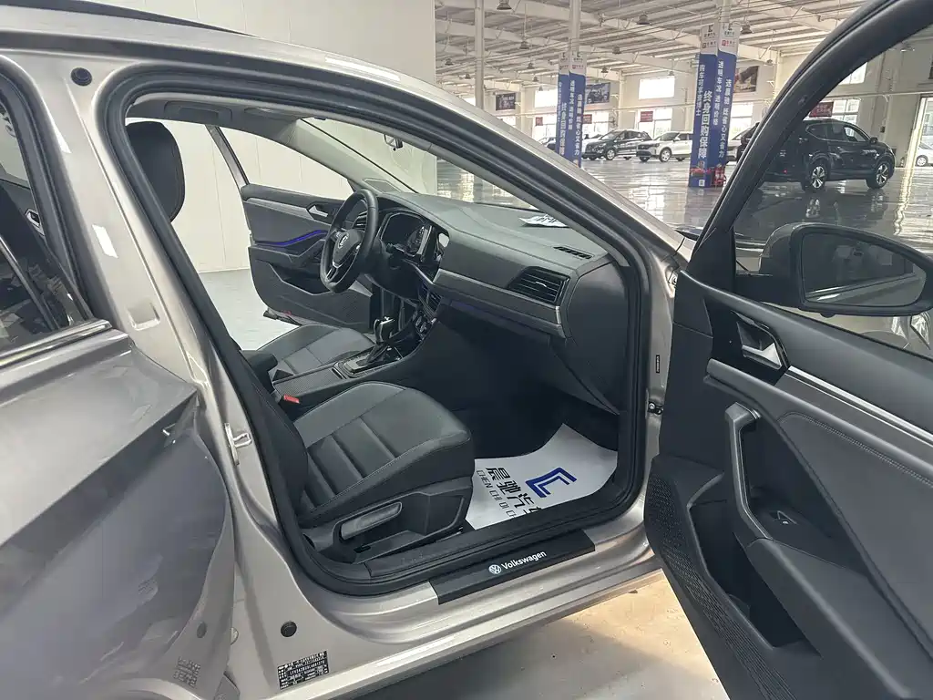 Volkswagen Sagitar — миниатюра 13