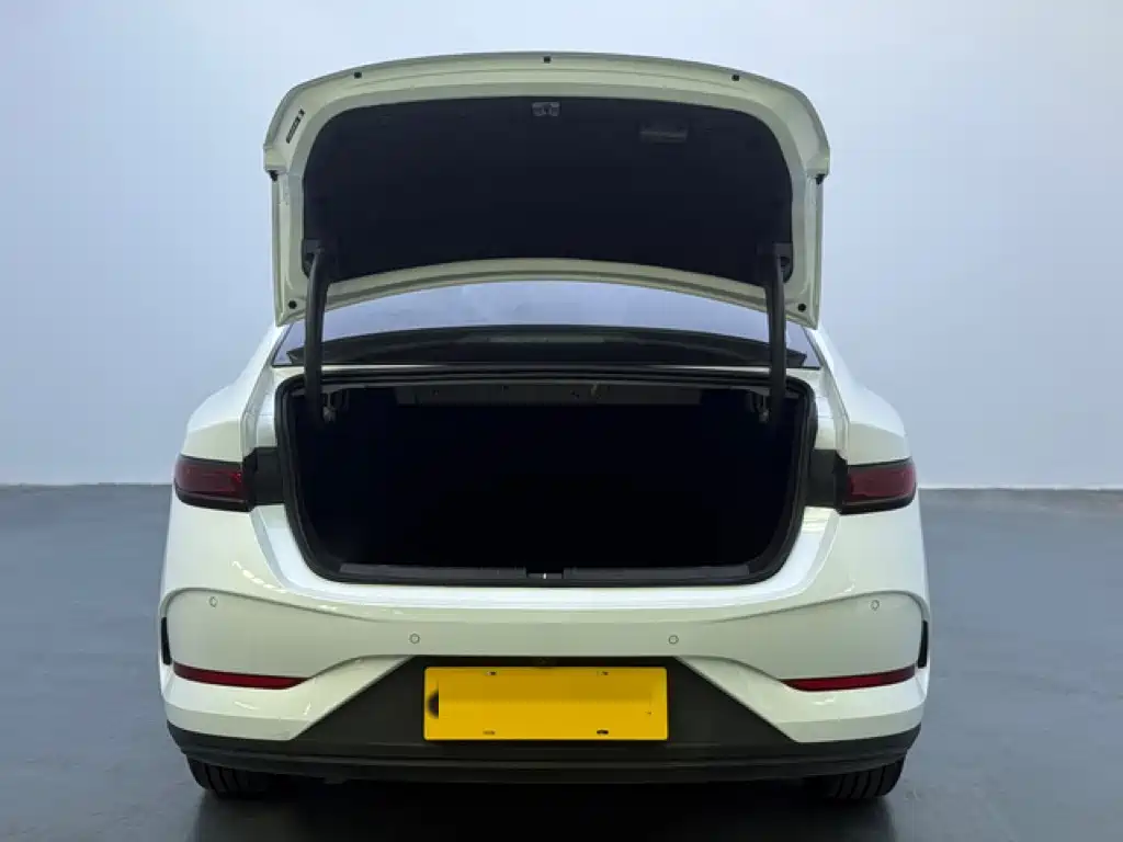 BYD Qin PLUS — миниатюра 7