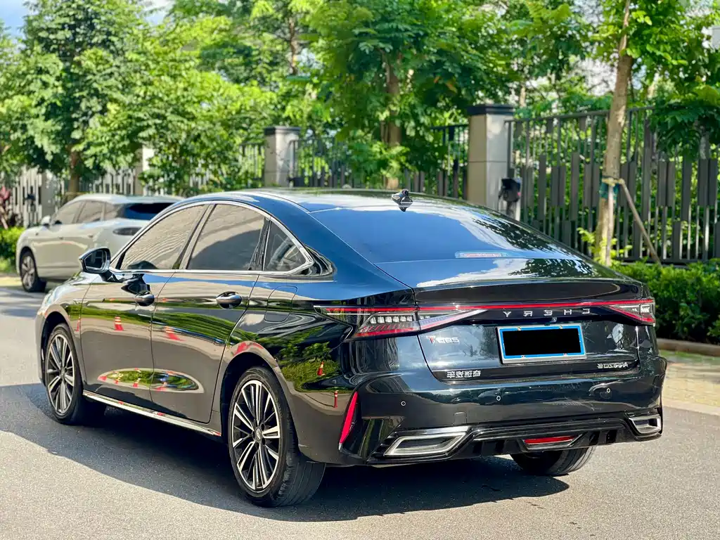 Chery Arrizo 8 1.6T DCT Elegant, фото 9