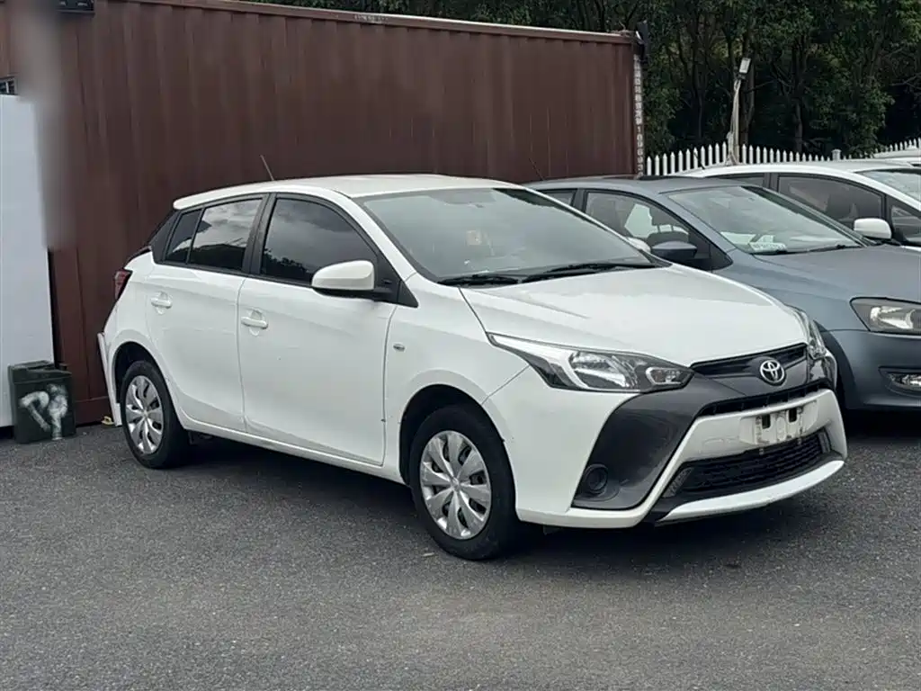TOYOTA YARIS L ZHIXUAN