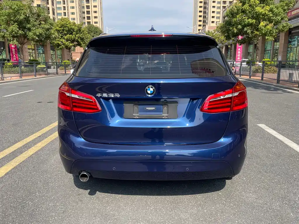 BMW 2 SERIES STATION WAGON