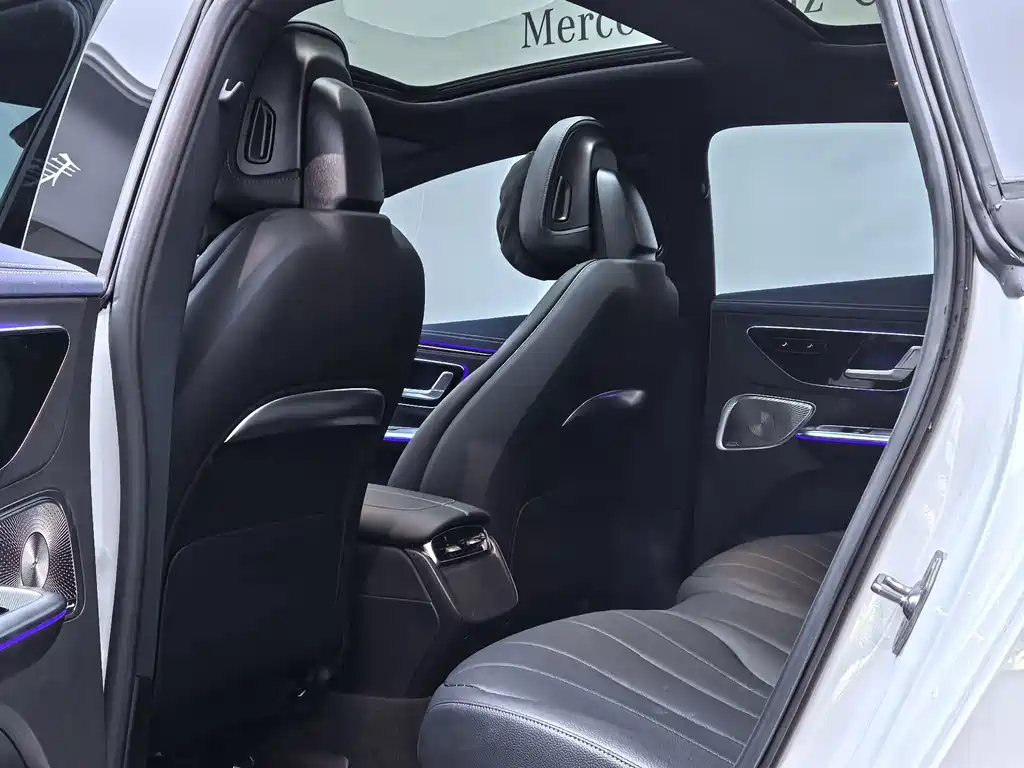 Mercedes-Benz EQE — миниатюра 13