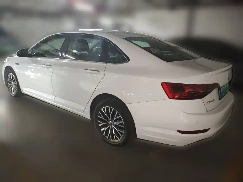 Volkswagen Sagitar — миниатюра 25