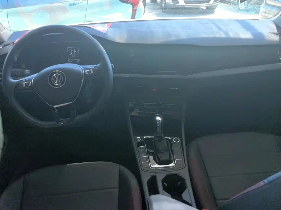 Volkswagen Bora — миниатюра 12