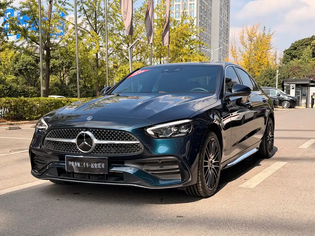 Mercedes-Benz C-Class — миниатюра 5
