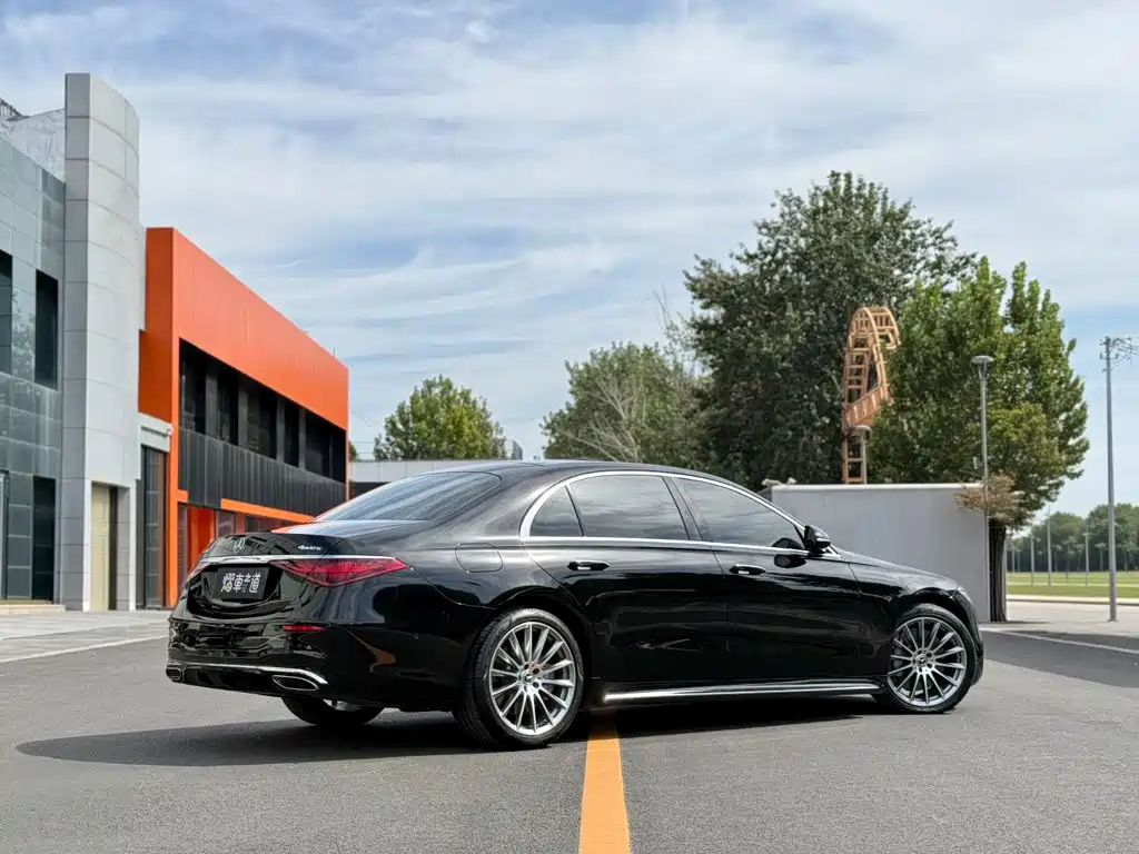 Mercedes-Benz S-Class — миниатюра 3