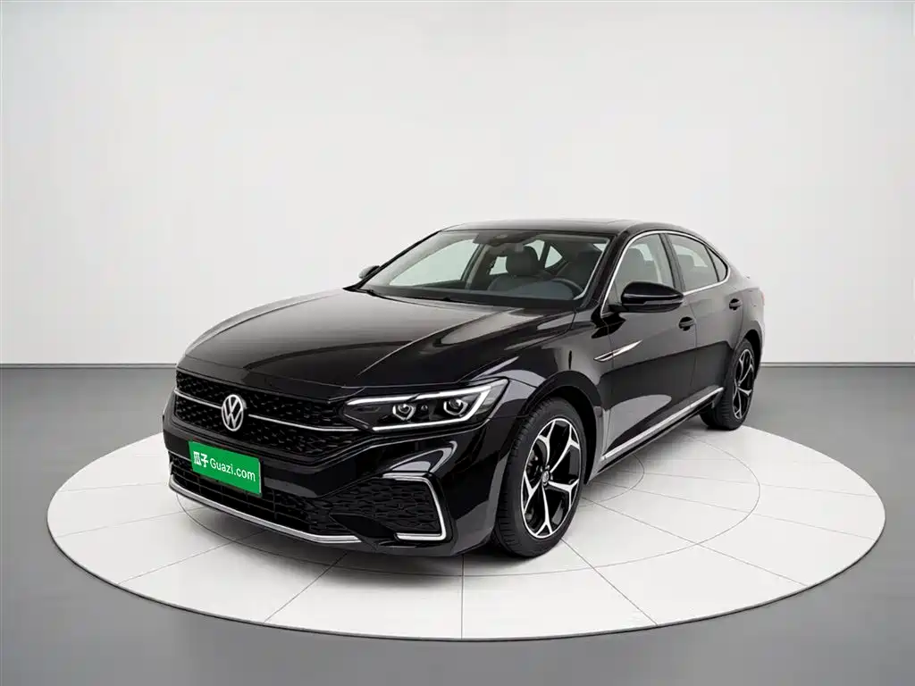 Volkswagen Passat 2022