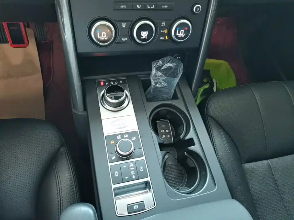 Land Rover Discovery — миниатюра 14