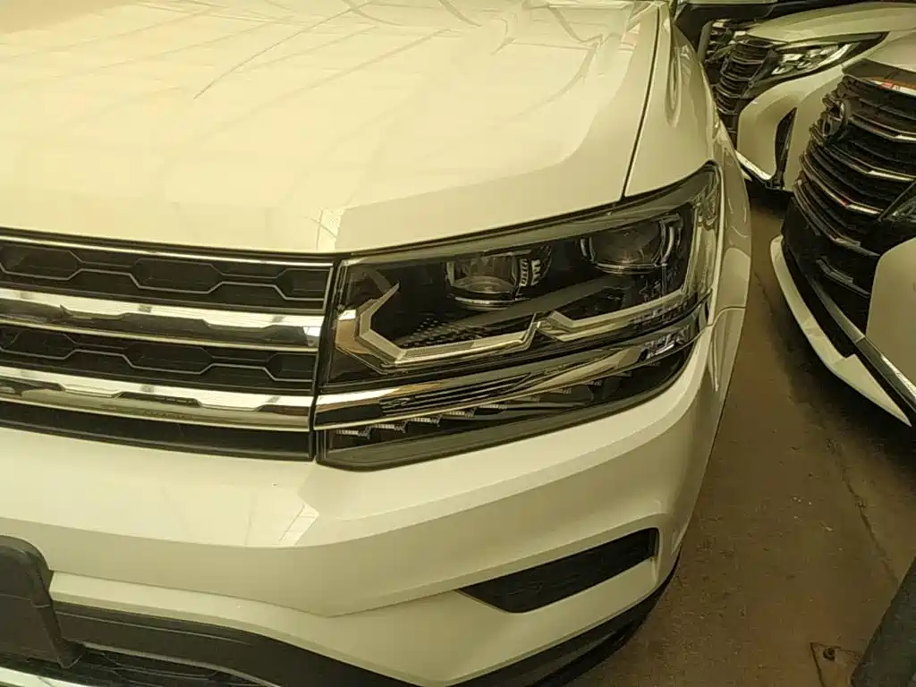 Volkswagen Tharu — миниатюра 24