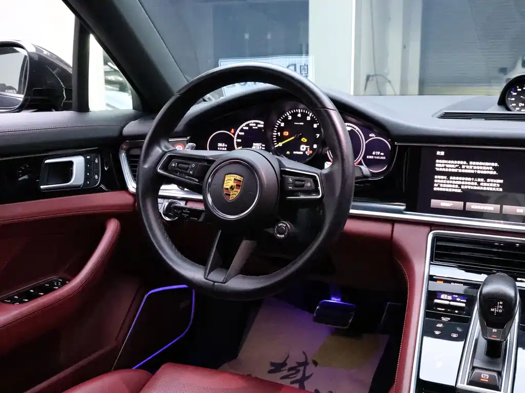 Porsche Panamera Hybrid — миниатюра 8