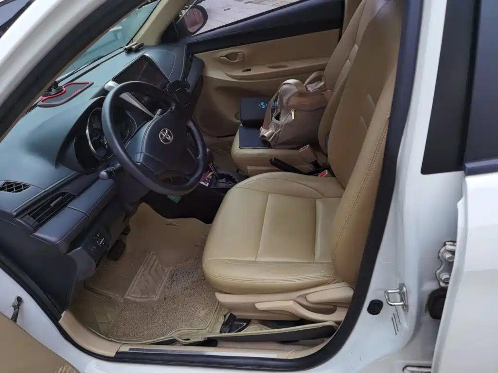 Toyota Yaris L — миниатюра 16
