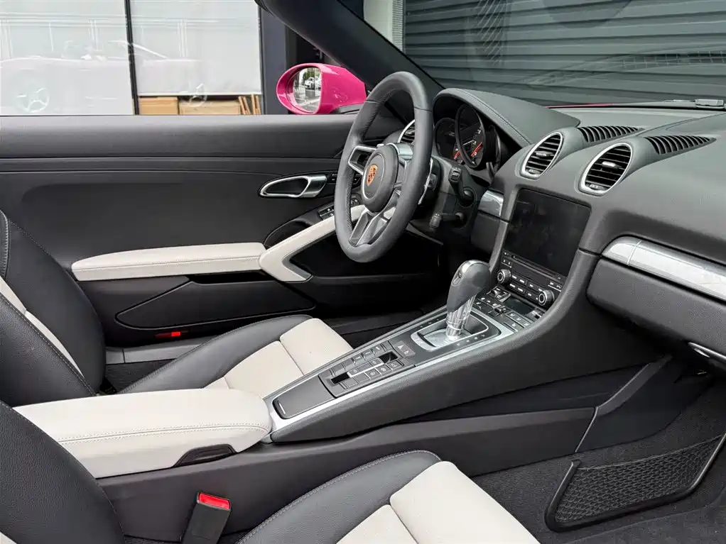 Porsche 718 2022 Boxster 2.0T