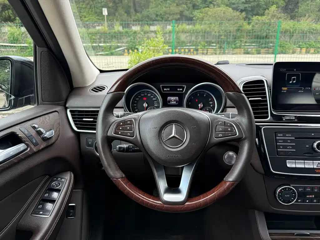 Mercedes-Benz GLE 2016 GLE 400 4MATIC