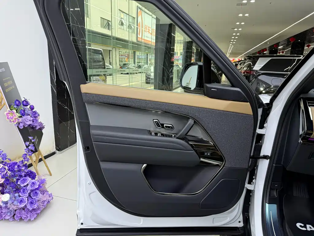 Land Rover Sport — миниатюра 14