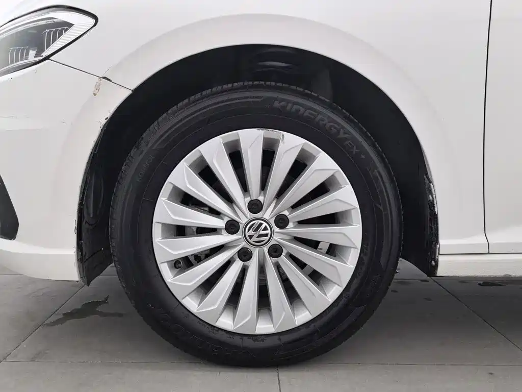 Volkswagen Lavida — миниатюра 17