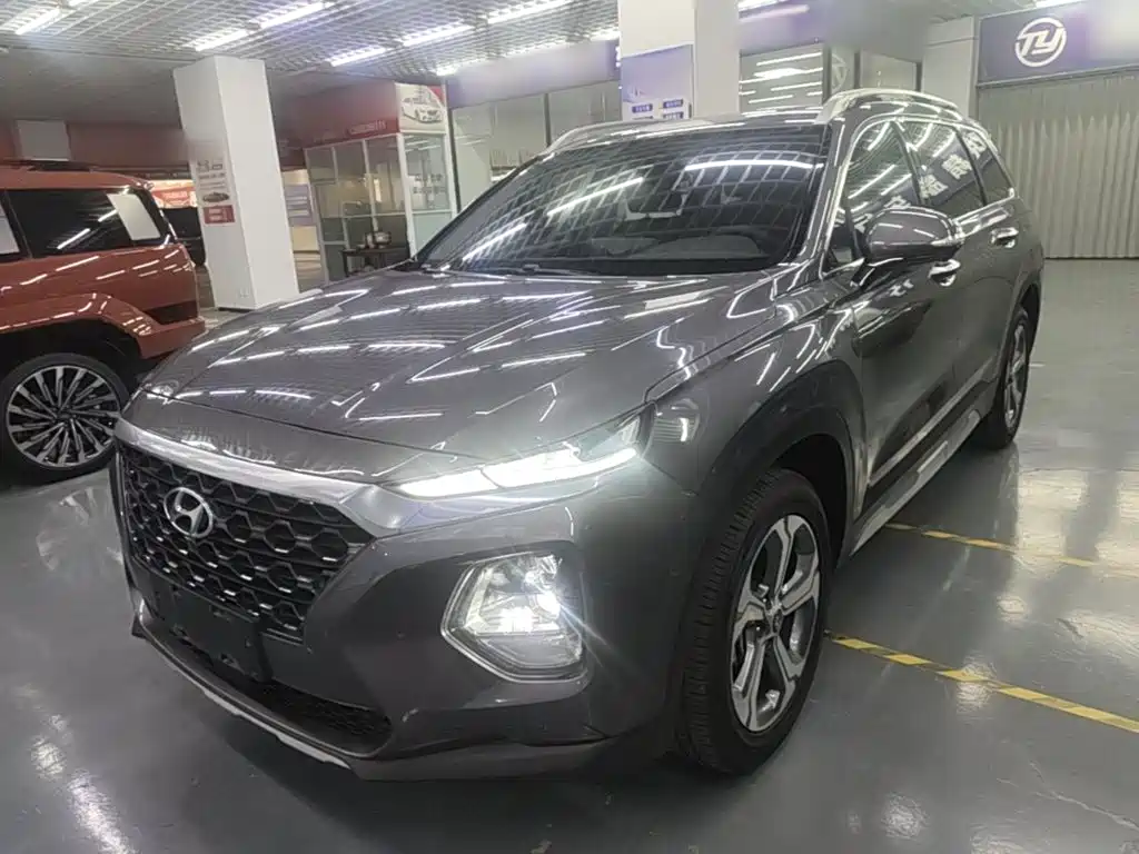 Hyundai Santa Fe — миниатюра 2