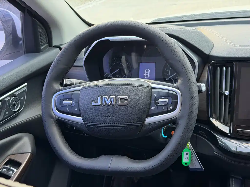 JMC Yuhu 9 — миниатюра 13