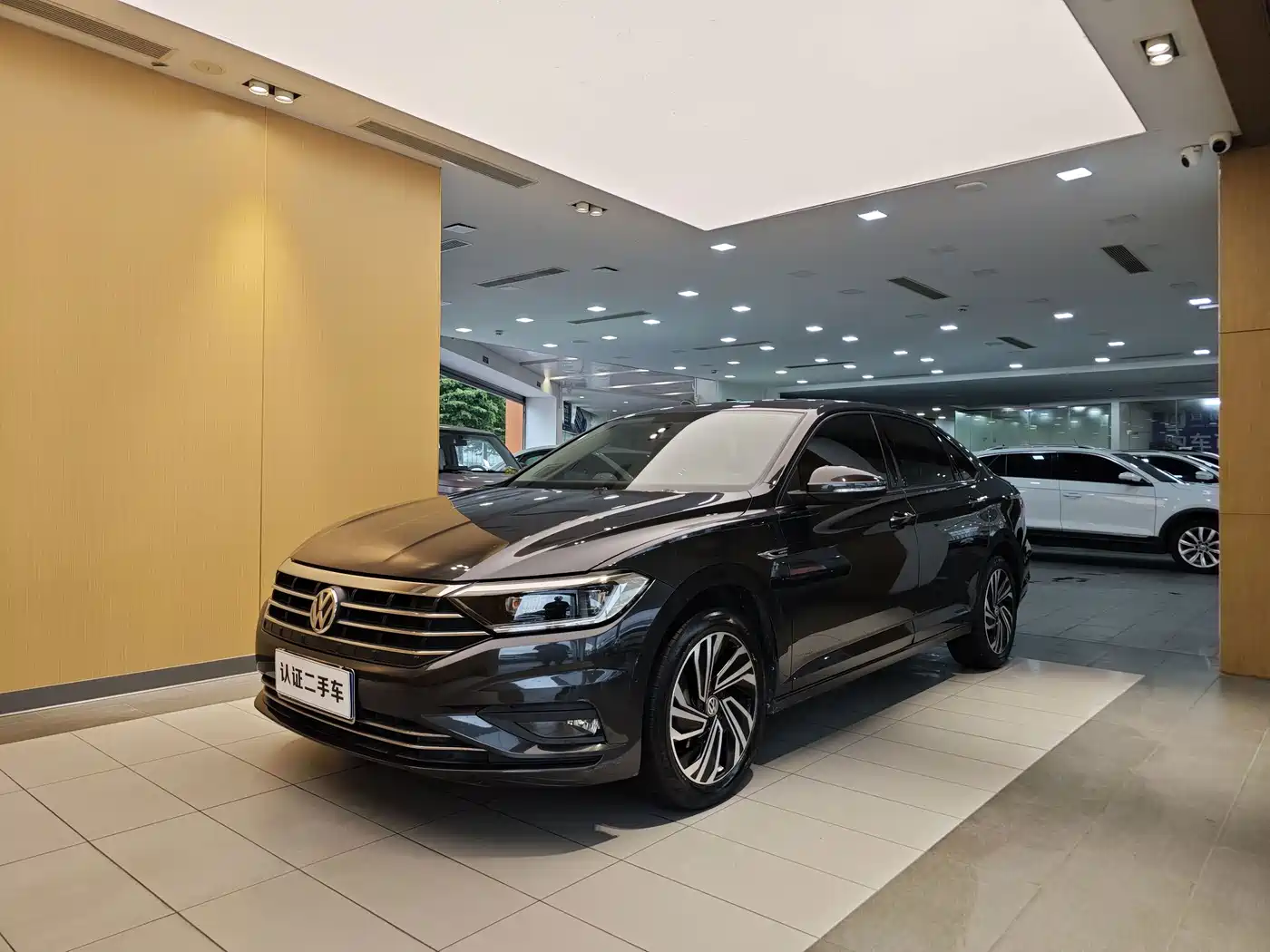 速腾 2021款 200TSI DSG超越版 2022