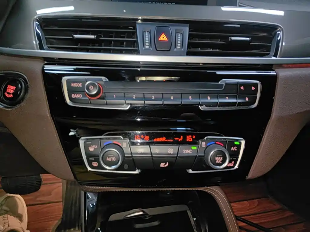 BMW X1 — миниатюра 13