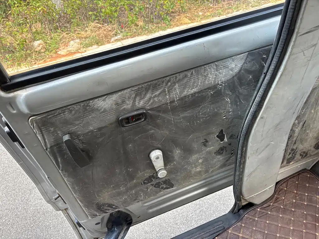 Wuling Rongguang — миниатюра 18