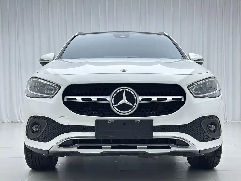 Mercedes-Benz GLA — миниатюра 2