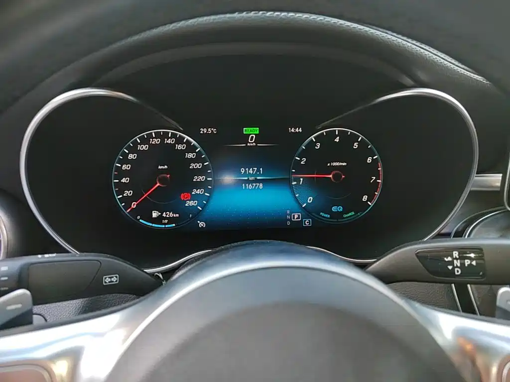 Mercedes-Benz C-Class (Import) — миниатюра 12