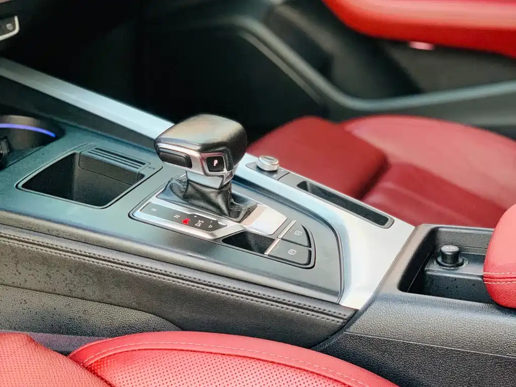 Audi A4L — миниатюра 20