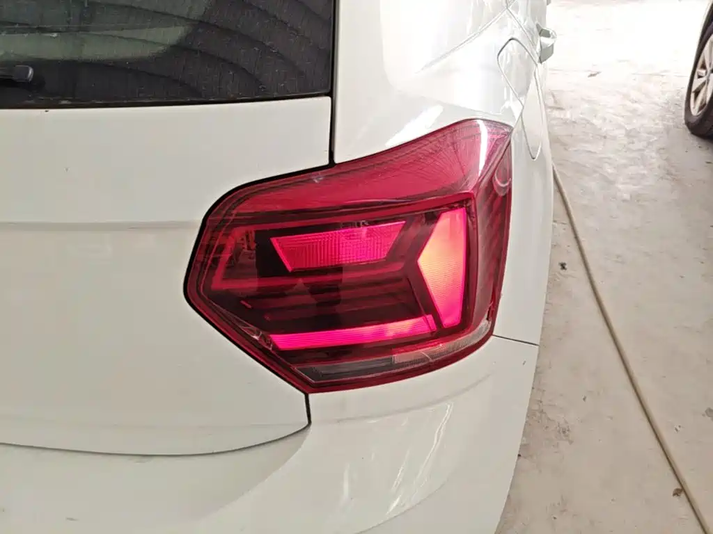 Volkswagen Polo — миниатюра 8