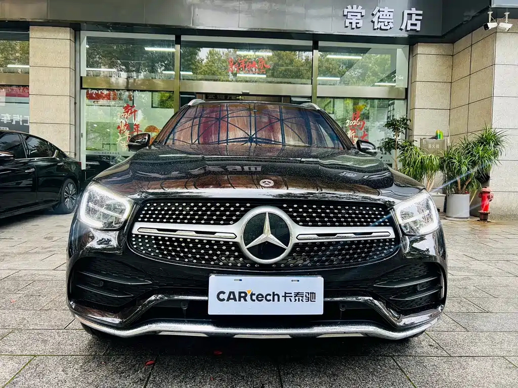 Mercedes-Benz GLC 2023