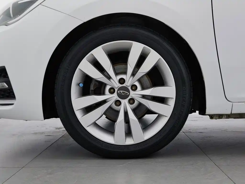 Chery Arrizo 5 — миниатюра 17