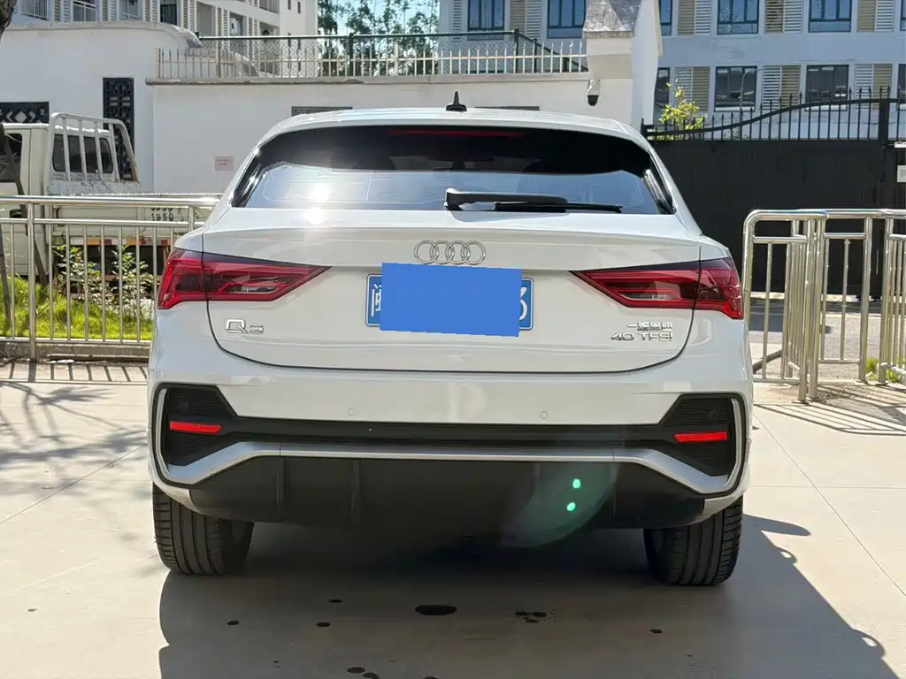 Audi Q3 Sportback — миниатюра 5