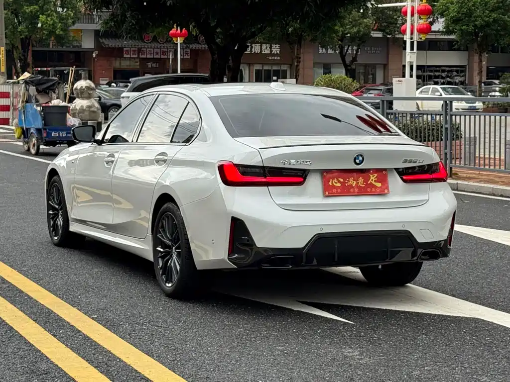 BMW 3 Series — миниатюра 6