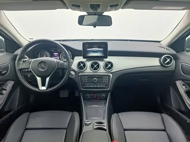 Mercedes-Benz GLA — миниатюра 6